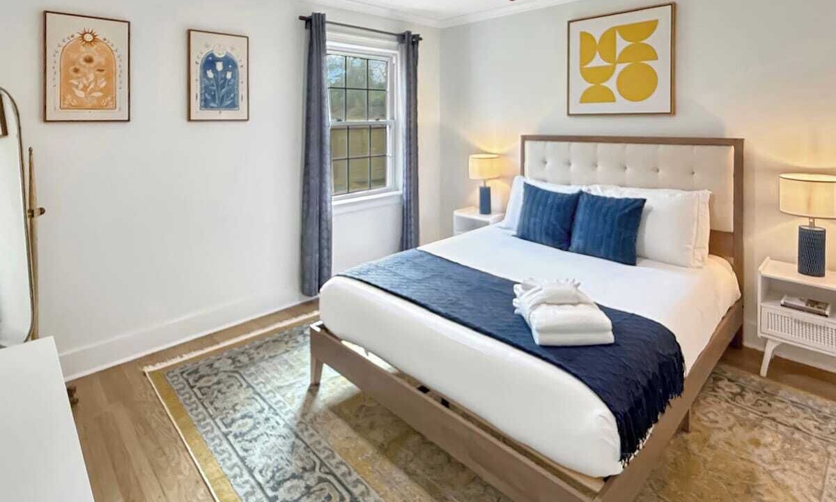 Photo of Bedroom in Charleston