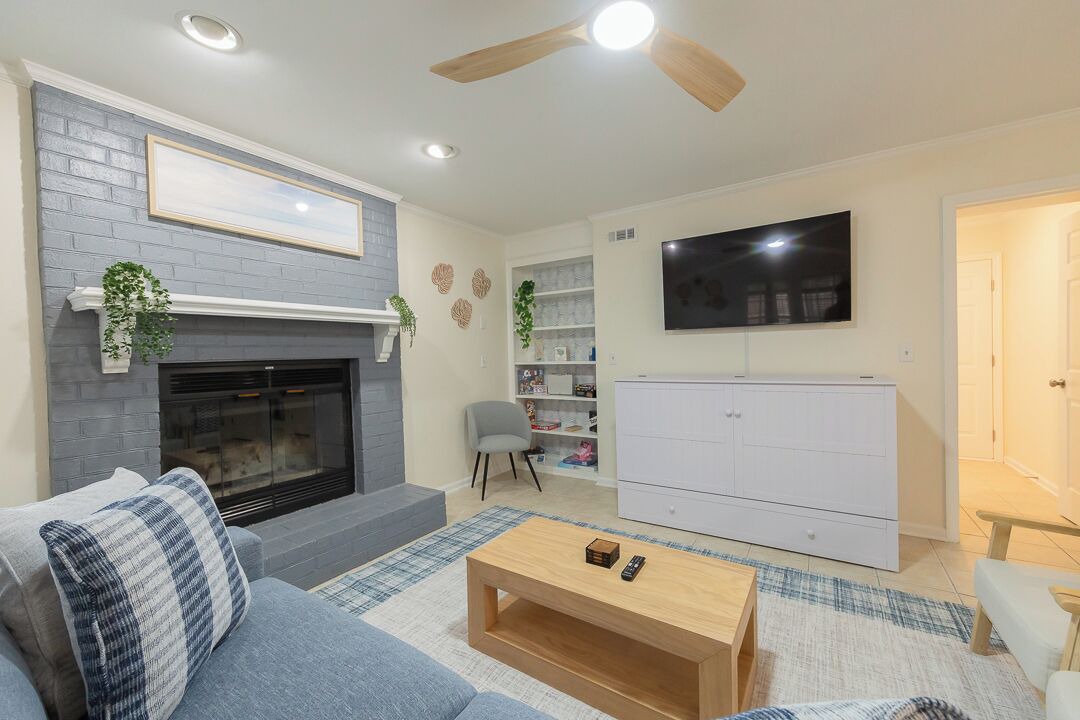Photo of Livingroom in North Charleston