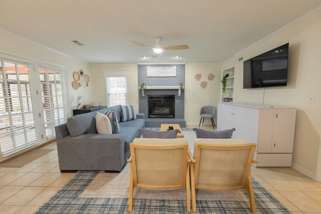 Photo of Livingroom in North Charleston