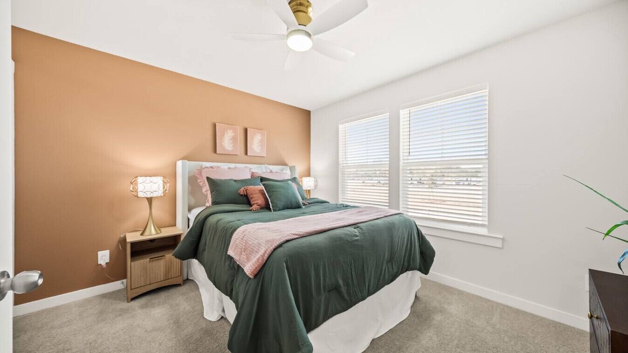Photo of Bedroom in Summerville