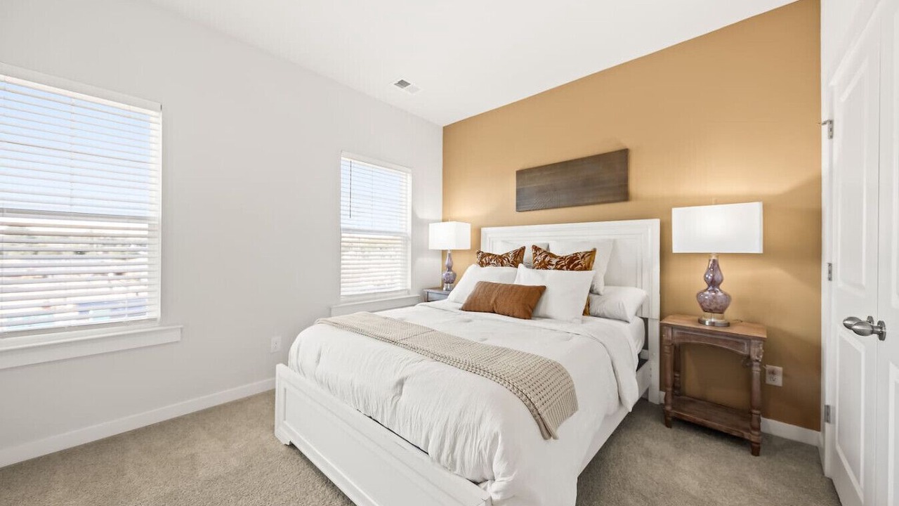Photo of Bedroom in Summerville