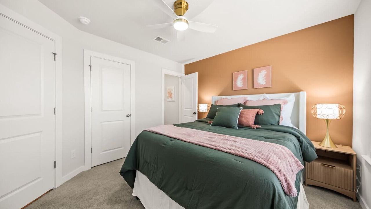 Photo of Bedroom in Summerville