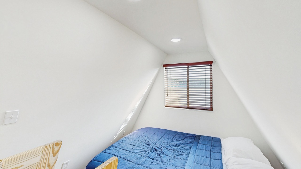 Photo of Bedroom in Leesville
