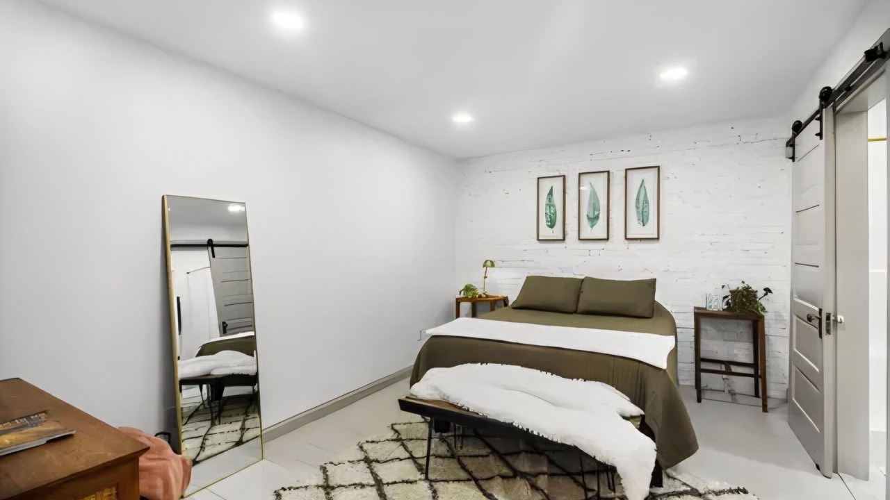 Photo of Bedroom in Salley