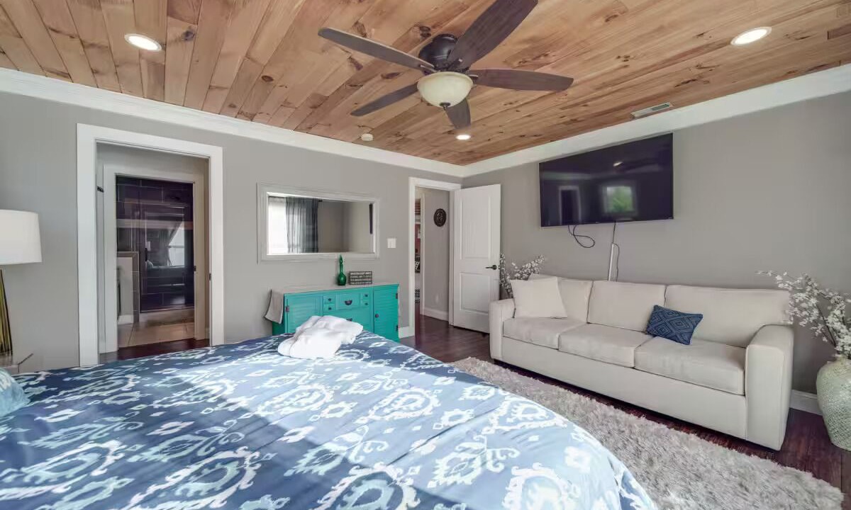 Photo of Bedroom in Dixie - Berryhill