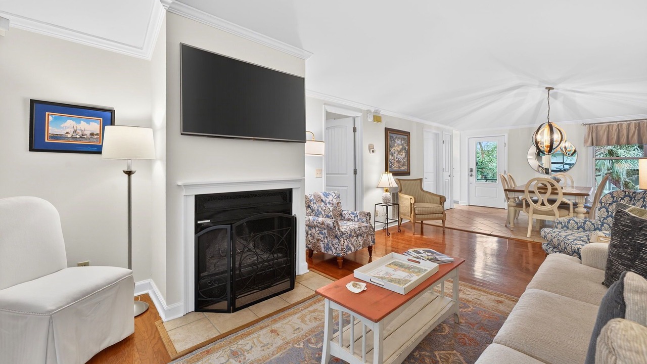 Photo of Bedroom in Twin Oaks