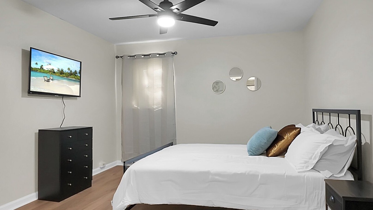 Photo of Bedroom in Ladson