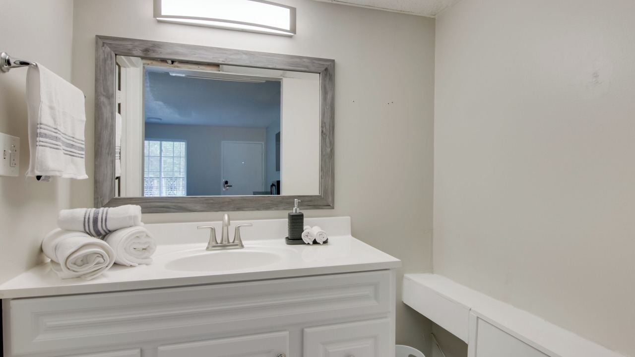 Photo of Bathroom in Sheffield Park