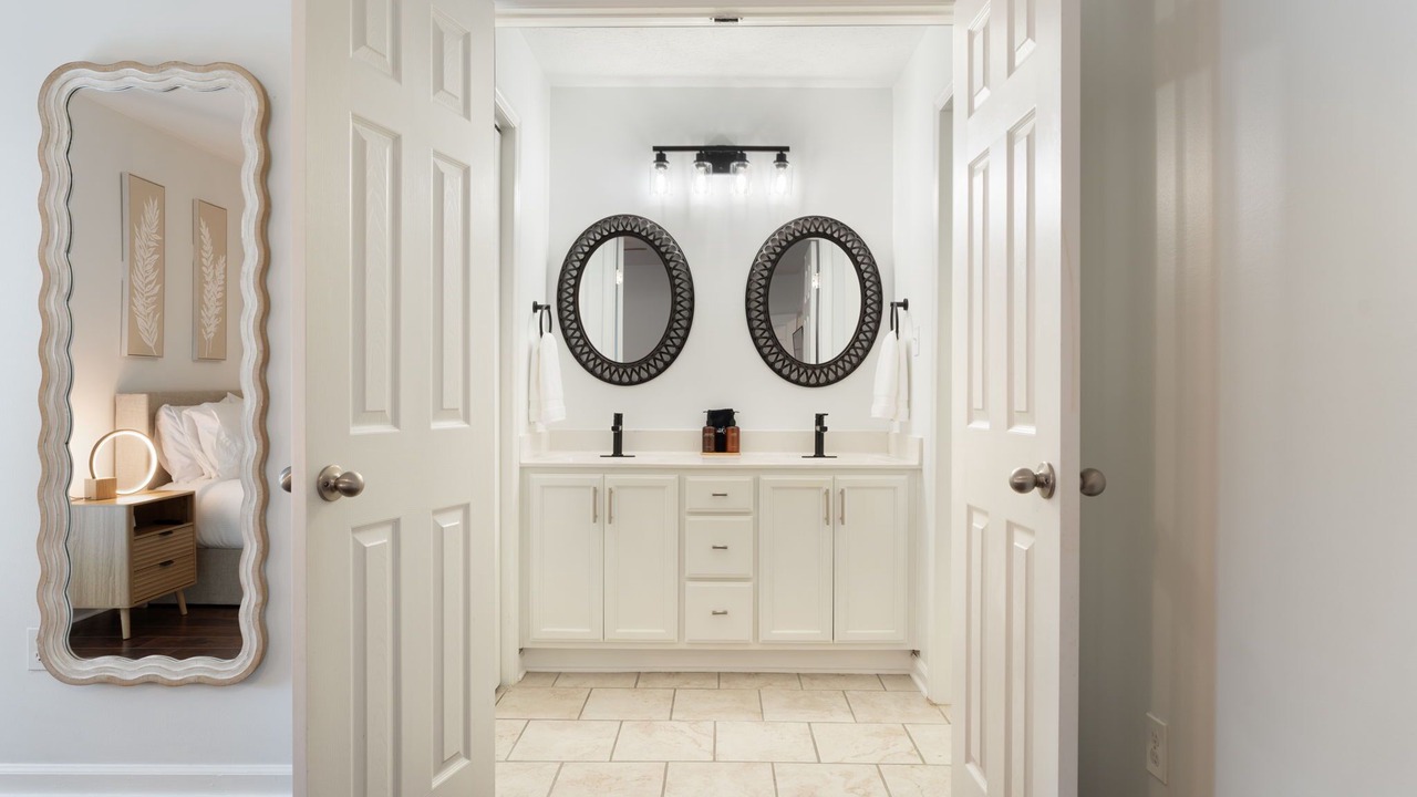 Photo of Bathroom in South View