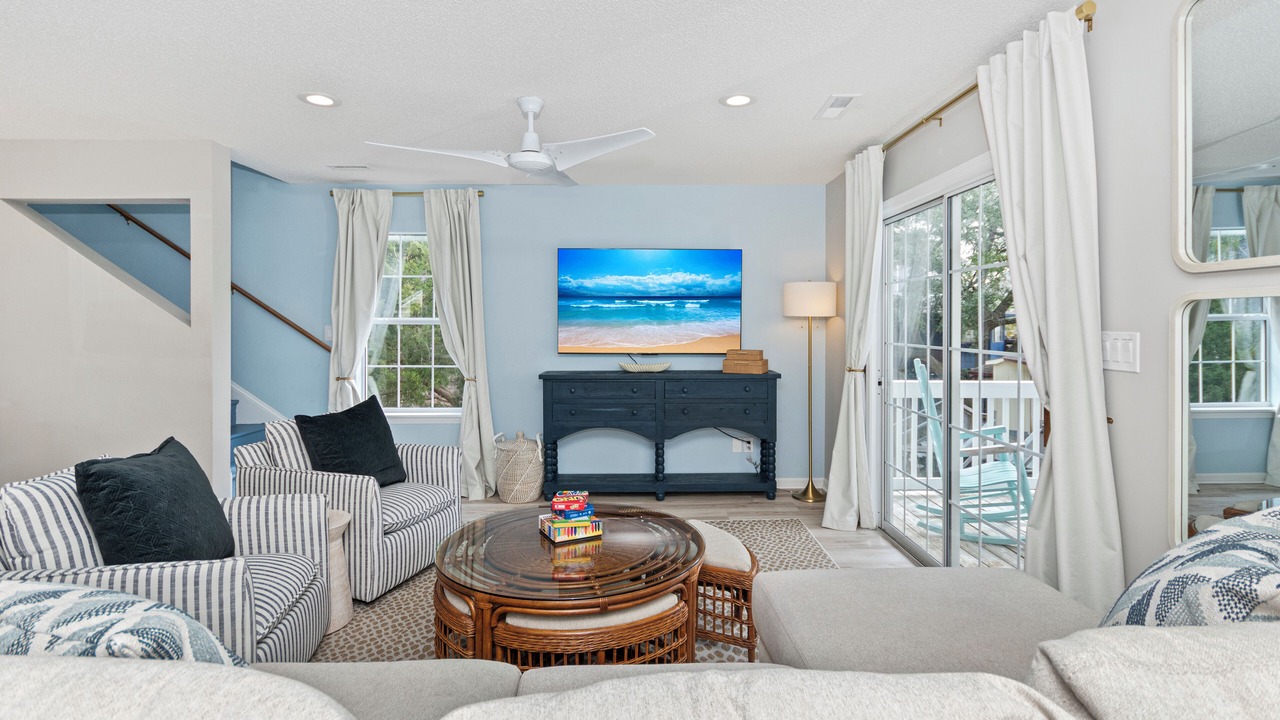 Photo of Livingroom in Surfside Beach