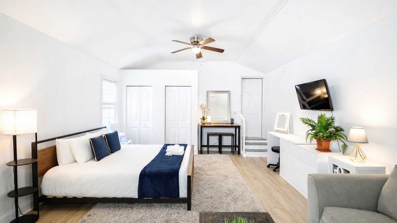 Photo of Bedroom in Charleston