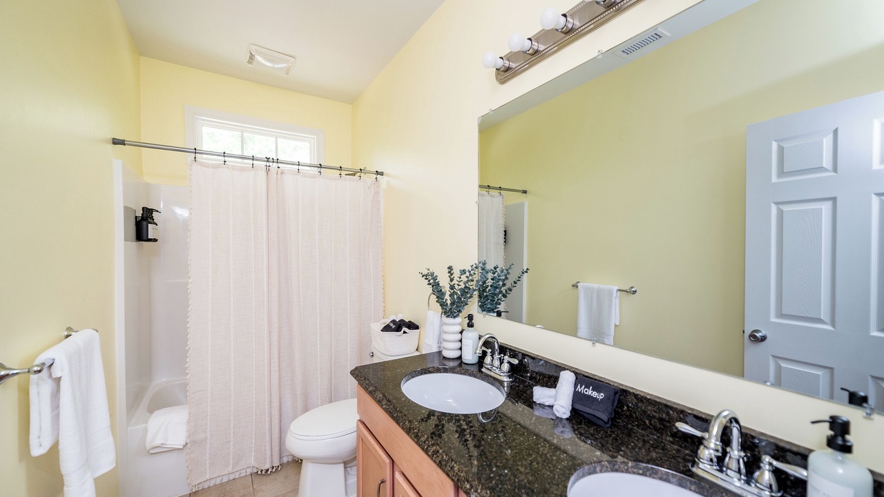 Photo of Bathroom in Rustburg