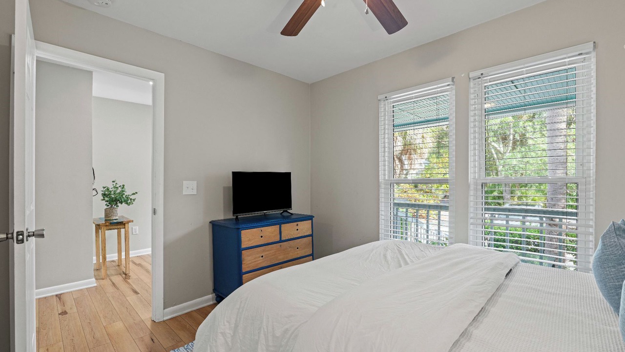 Photo of Bedroom in Blue Heron Lake