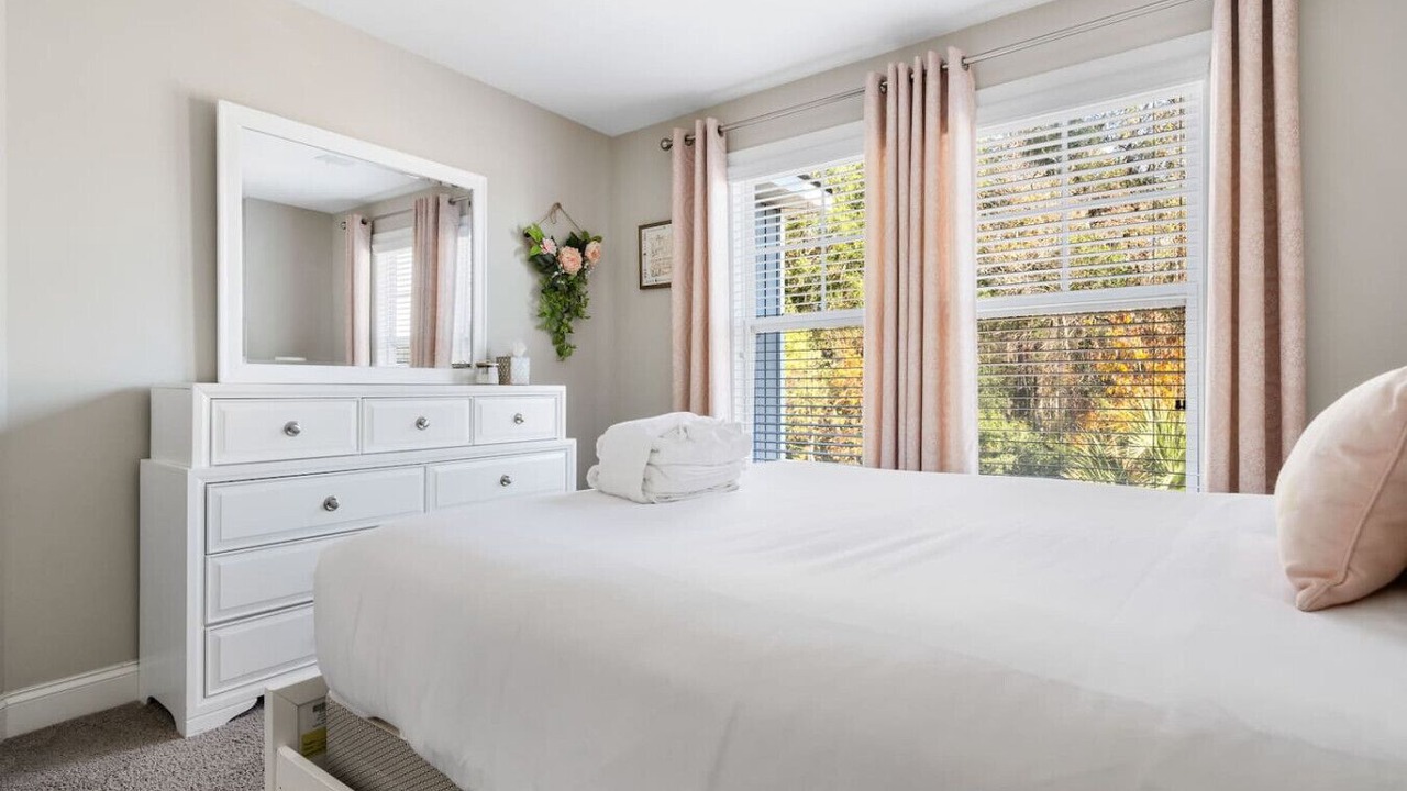Photo of Bedroom in West Ashley