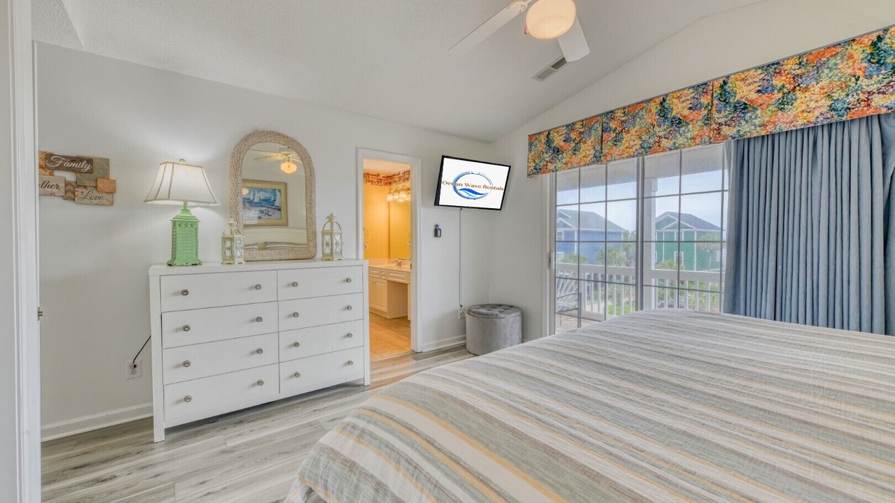 Photo of Bedroom in Surfside Beach