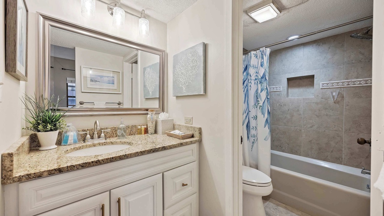 Photo of Bathroom in Shelter Cove
