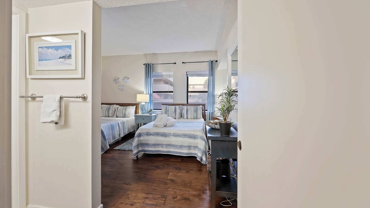 Photo of Bedroom in Shelter Cove