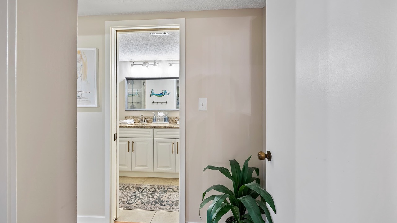 Photo of Bathroom in Shelter Cove