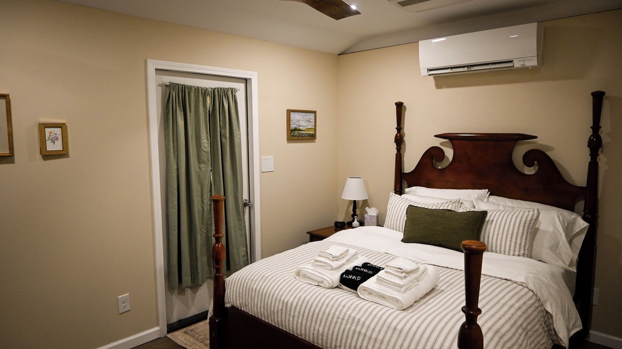 Photo of Bedroom in Lydia