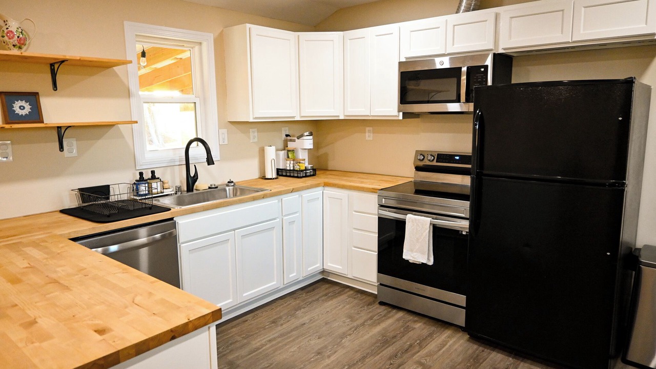 Photo of Kitchen in Lydia