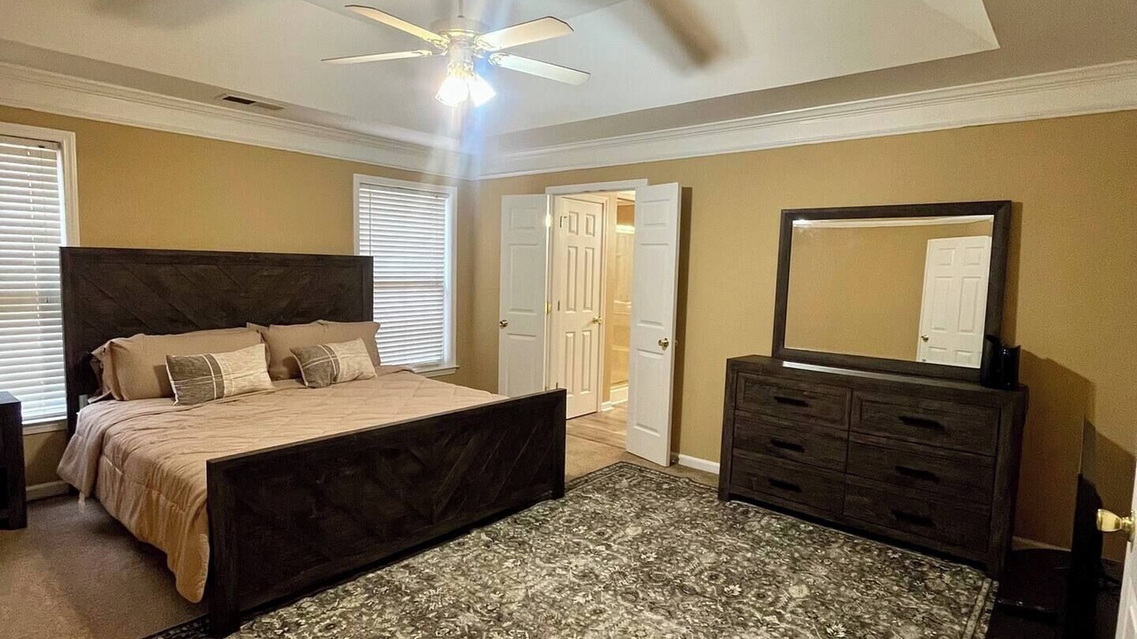 Photo of Bedroom in Mountain Island