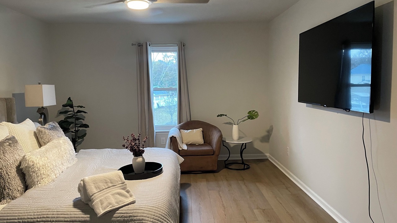 Photo of Bedroom in Summerville