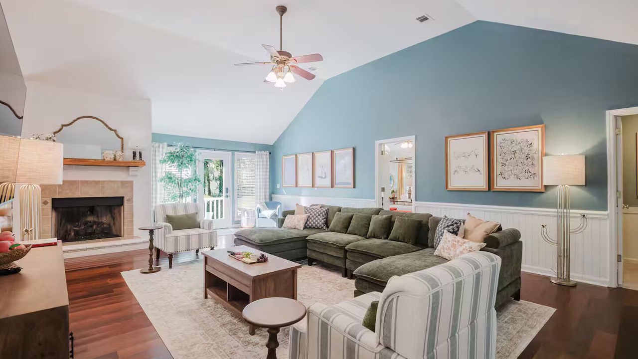 Photo of Livingroom in Savannah