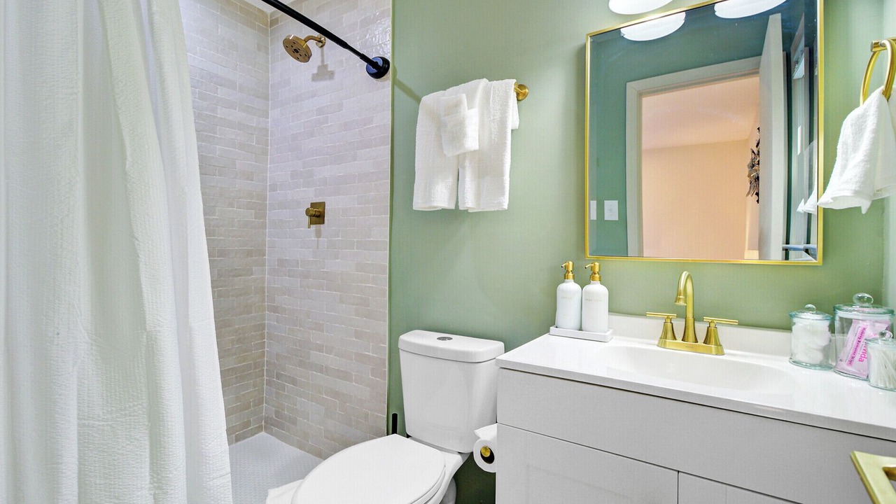 Photo of Bathroom in Summerville