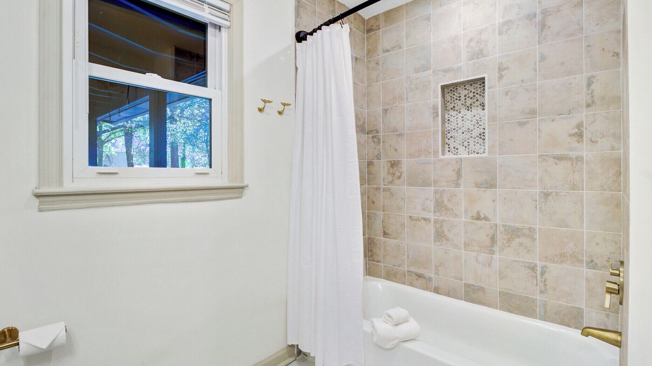 Photo of Bathroom in Summerville
