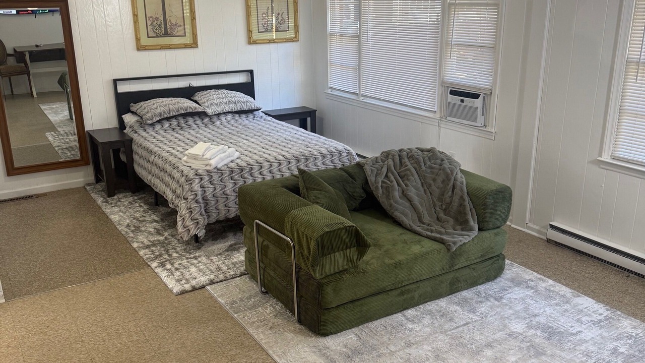 Photo of Bedroom in Hanahan