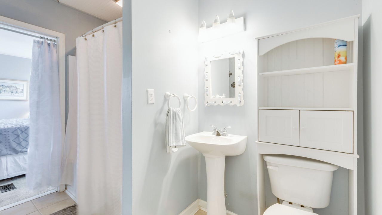 Photo of Bathroom in Russellville