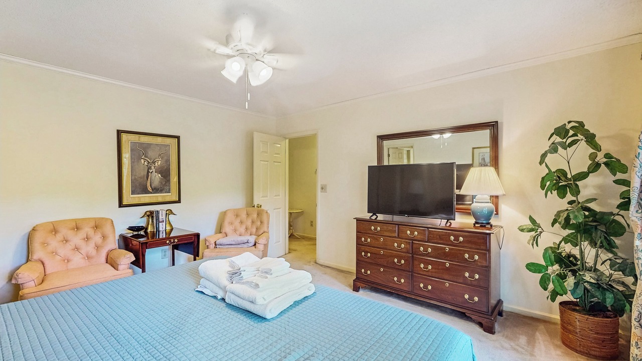 Photo of Bedroom in Conway