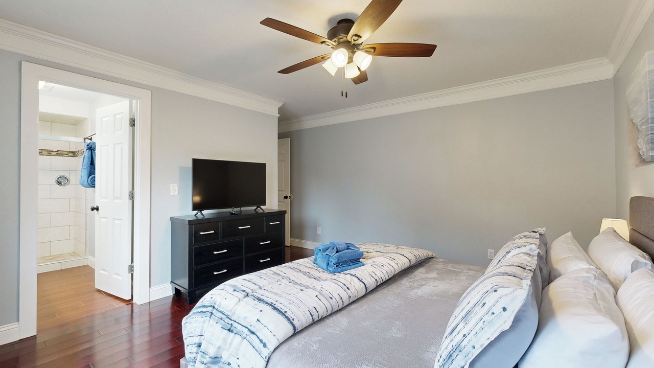 Photo of Bedroom in Goose Creek
