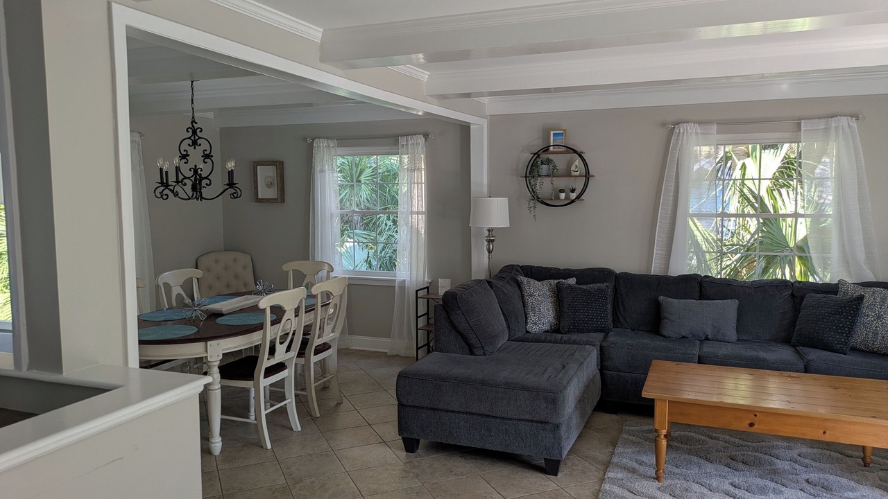 Photo of Livingroom in Blue Heron Lake