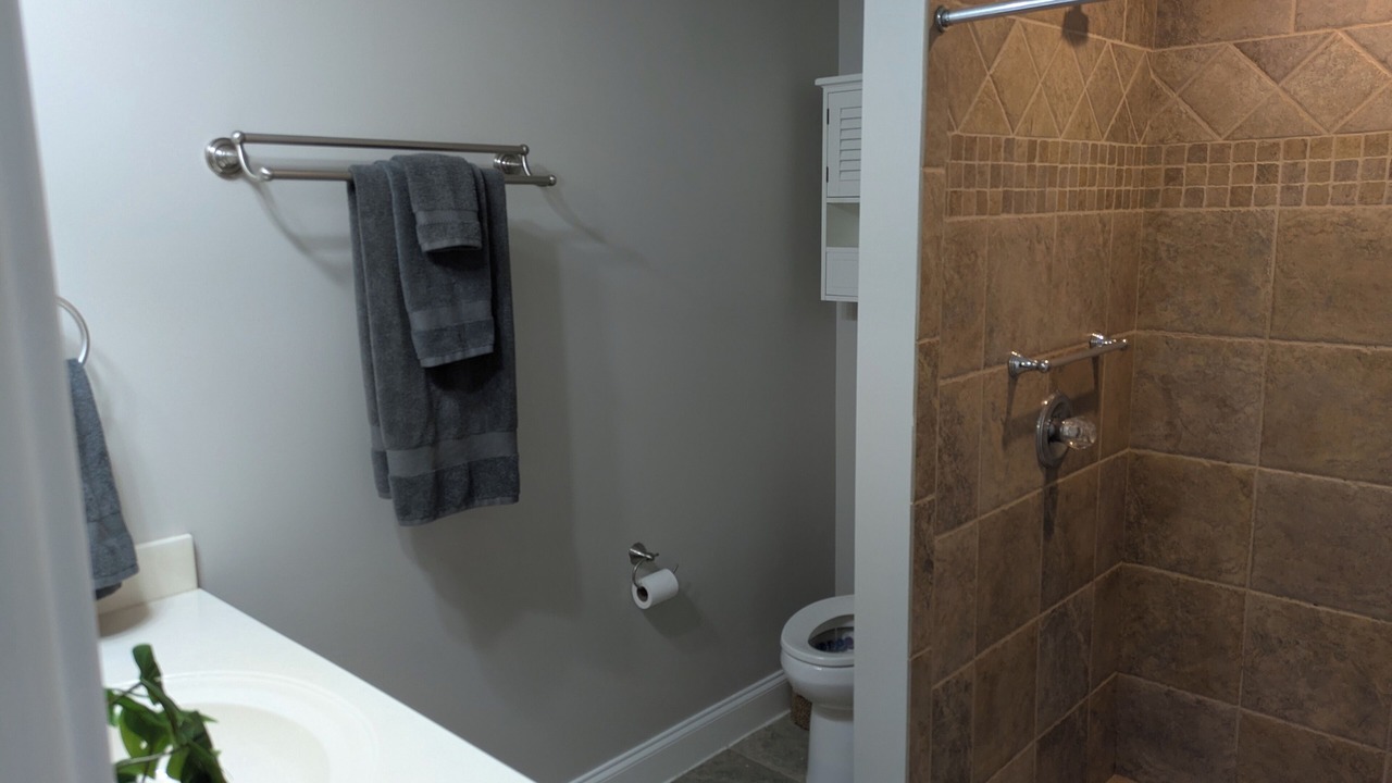 Photo of Bathroom in Blue Heron Lake