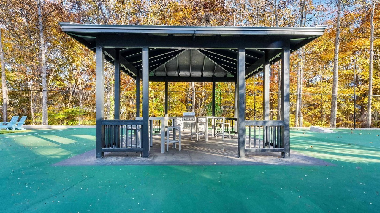 Photo of Outdoor in Crabtree