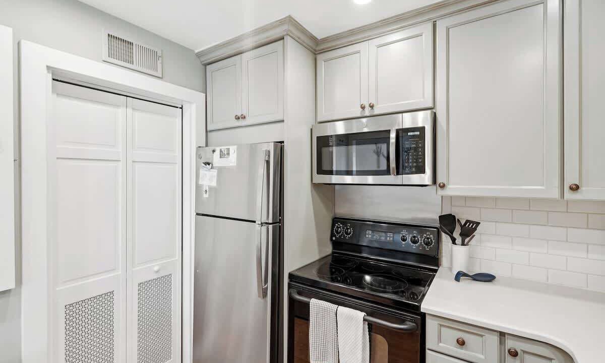 Photo of Kitchen in Harleston Village