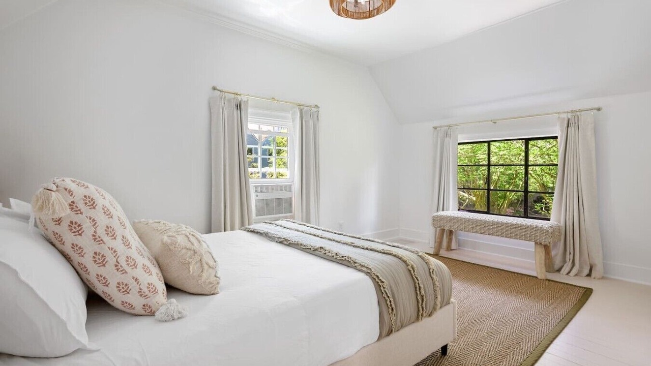 Photo of Bedroom in Harleston Village