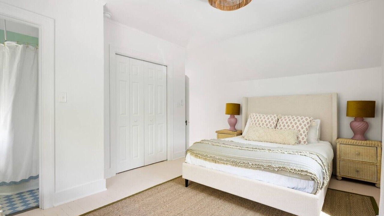 Photo of Bedroom in Harleston Village