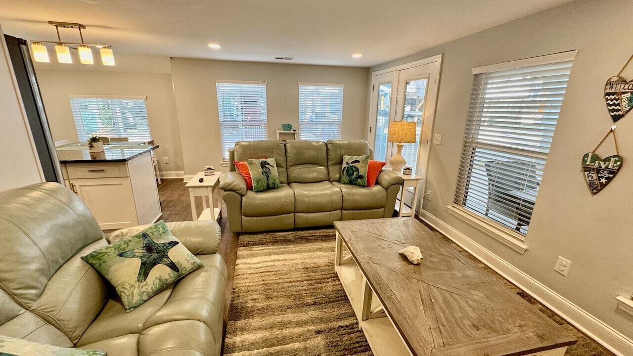 Photo of Livingroom in Surfside Beach