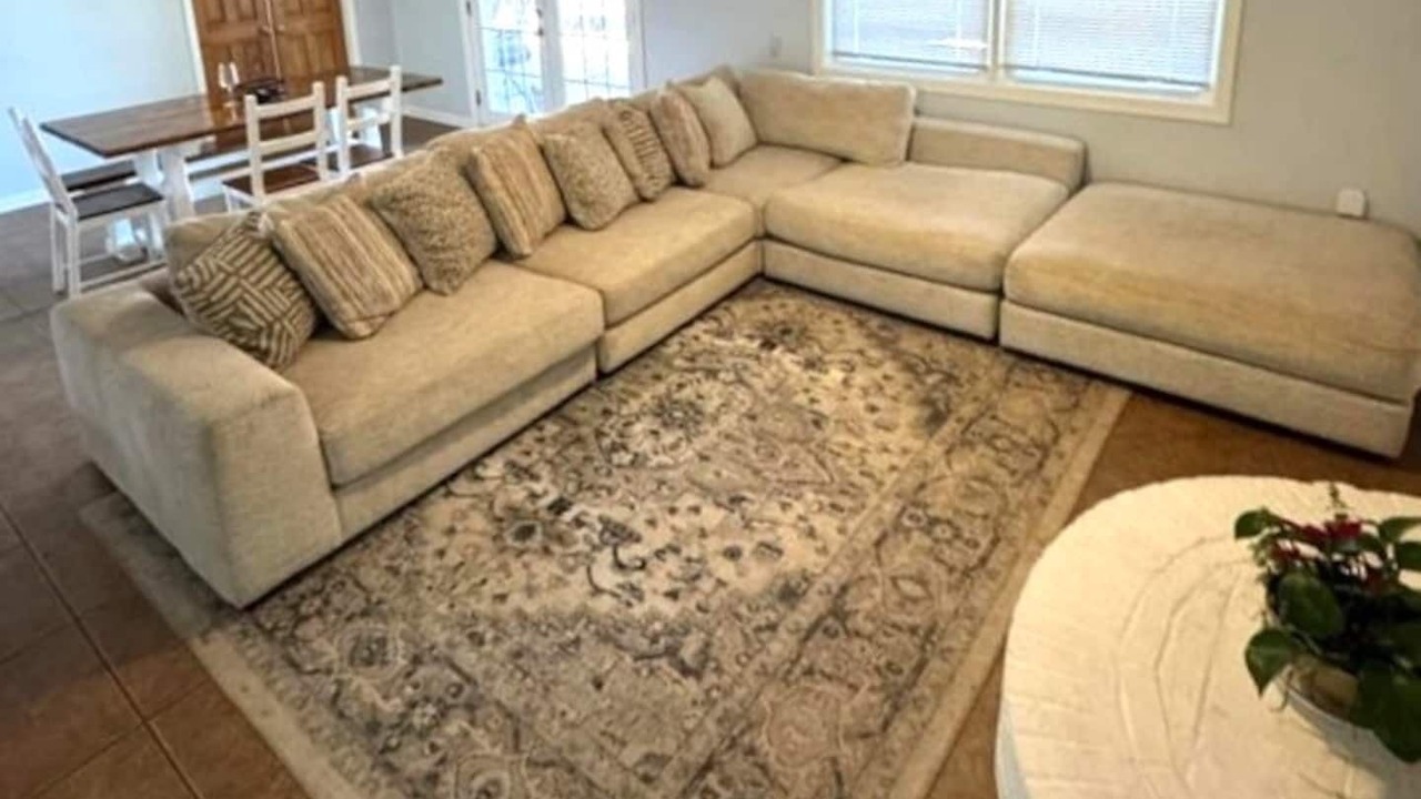 Photo of Livingroom in Belmont