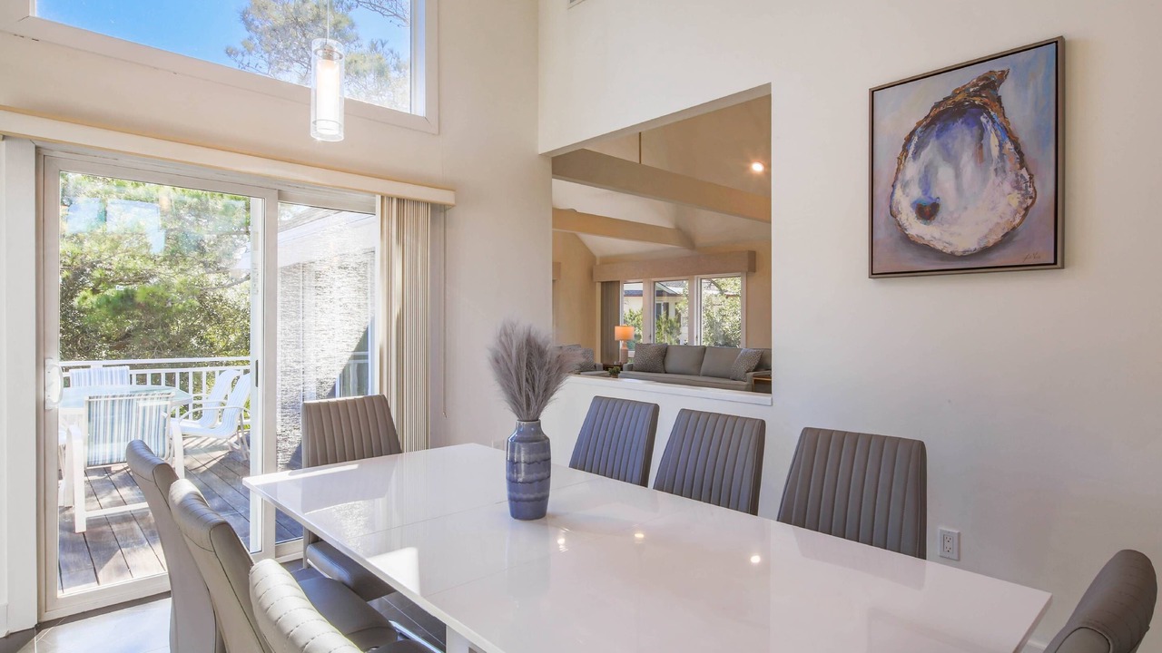 Photo of Bedroom in Seabrook Island