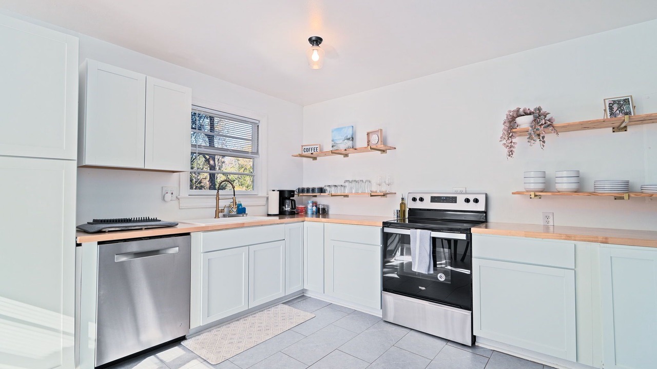 Photo of Kitchen in West Ashley