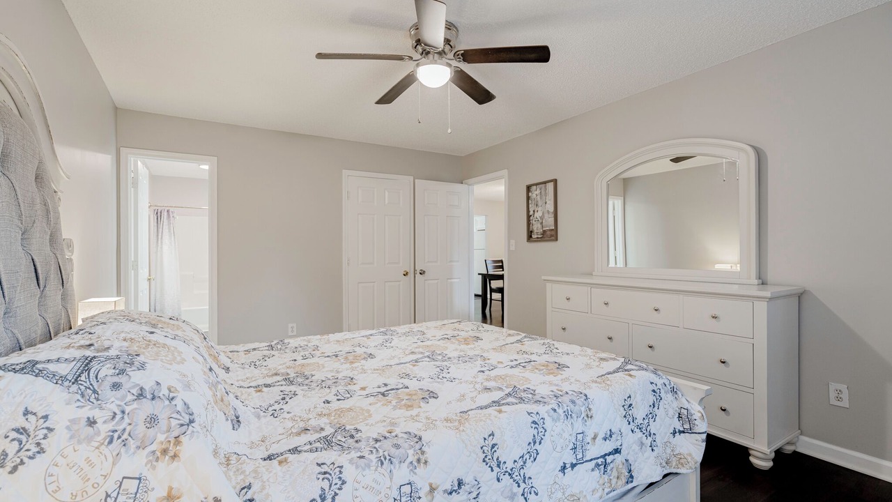 Photo of Bedroom in Harbison