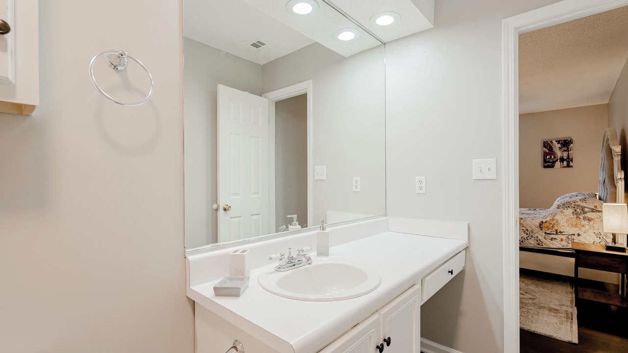 Photo of Bathroom in Harbison