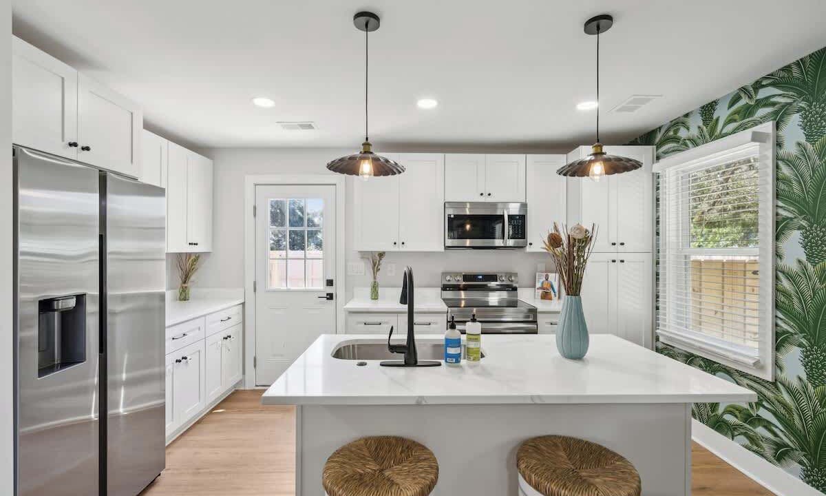 Photo of Kitchen in West Ashley