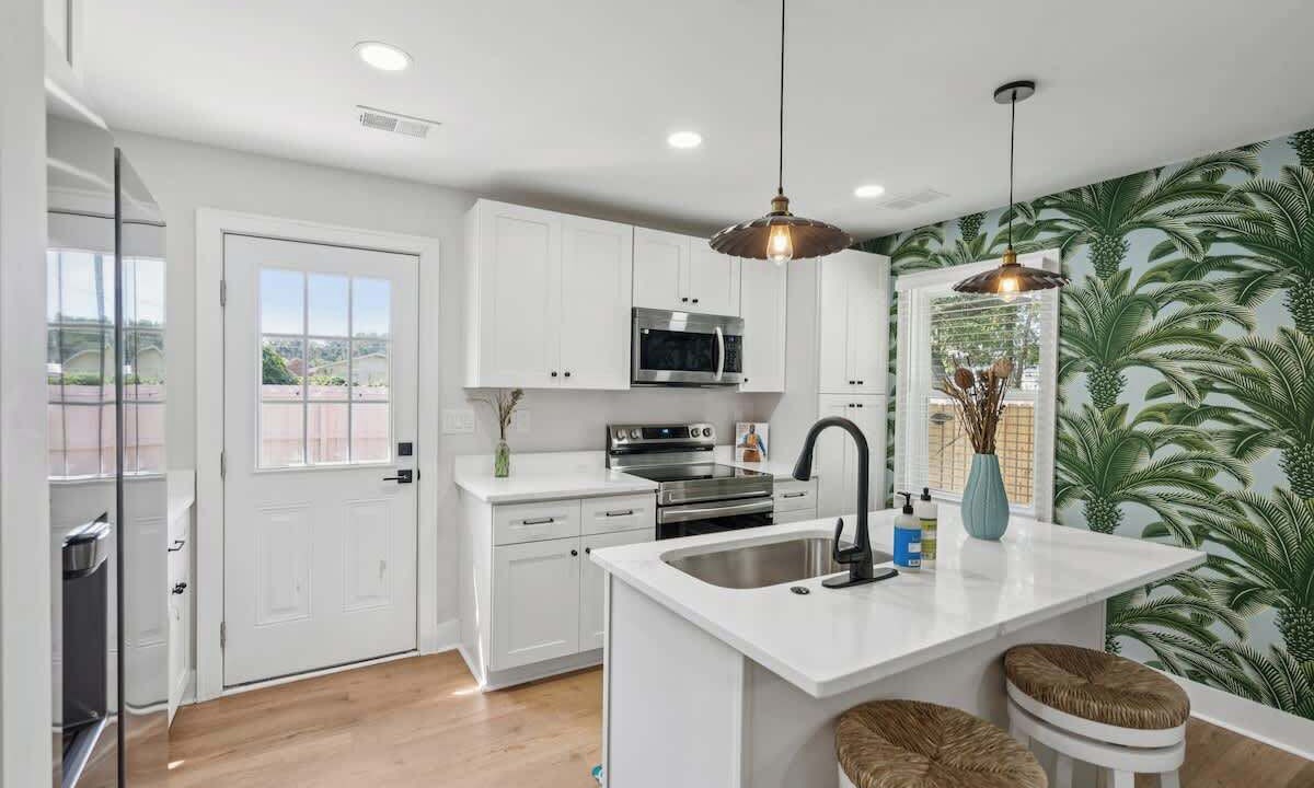 Photo of Kitchen in West Ashley