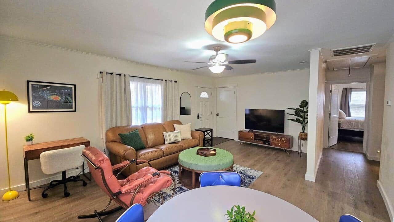 Photo of Livingroom in North Charleston