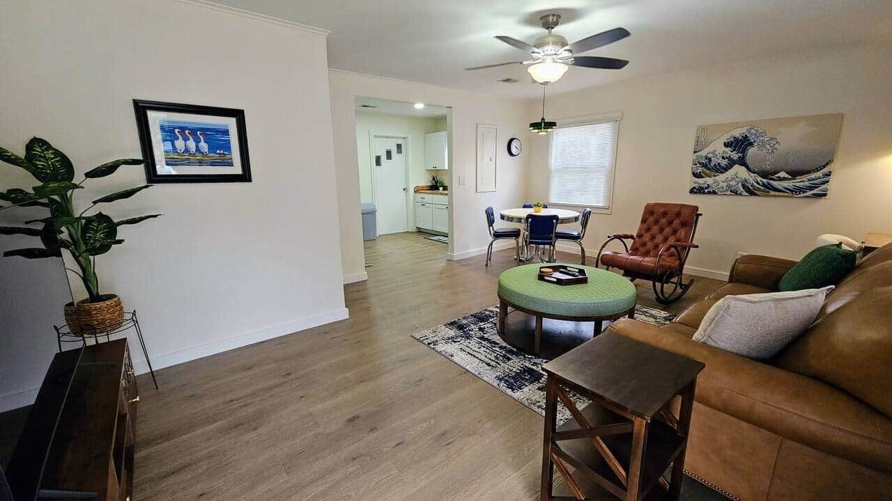 Photo of Livingroom in North Charleston
