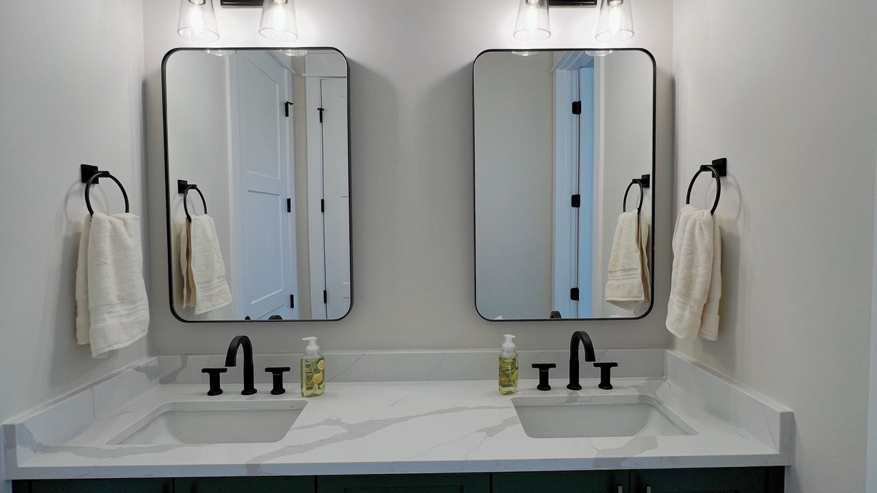Photo of Bathroom in Appling